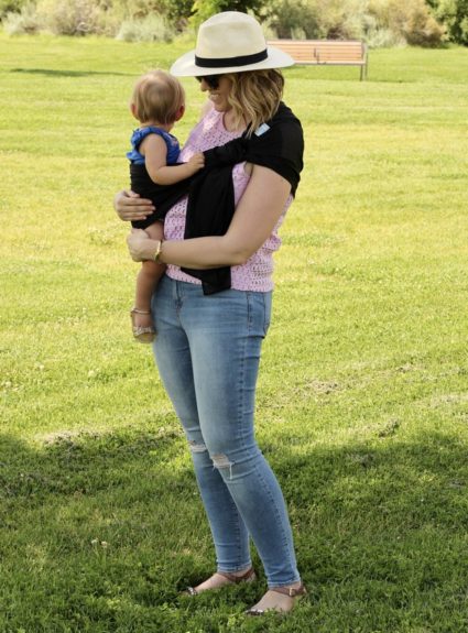 The Perfect Sling for Summertime Babywearing + Giveaway to Beachfront Baby