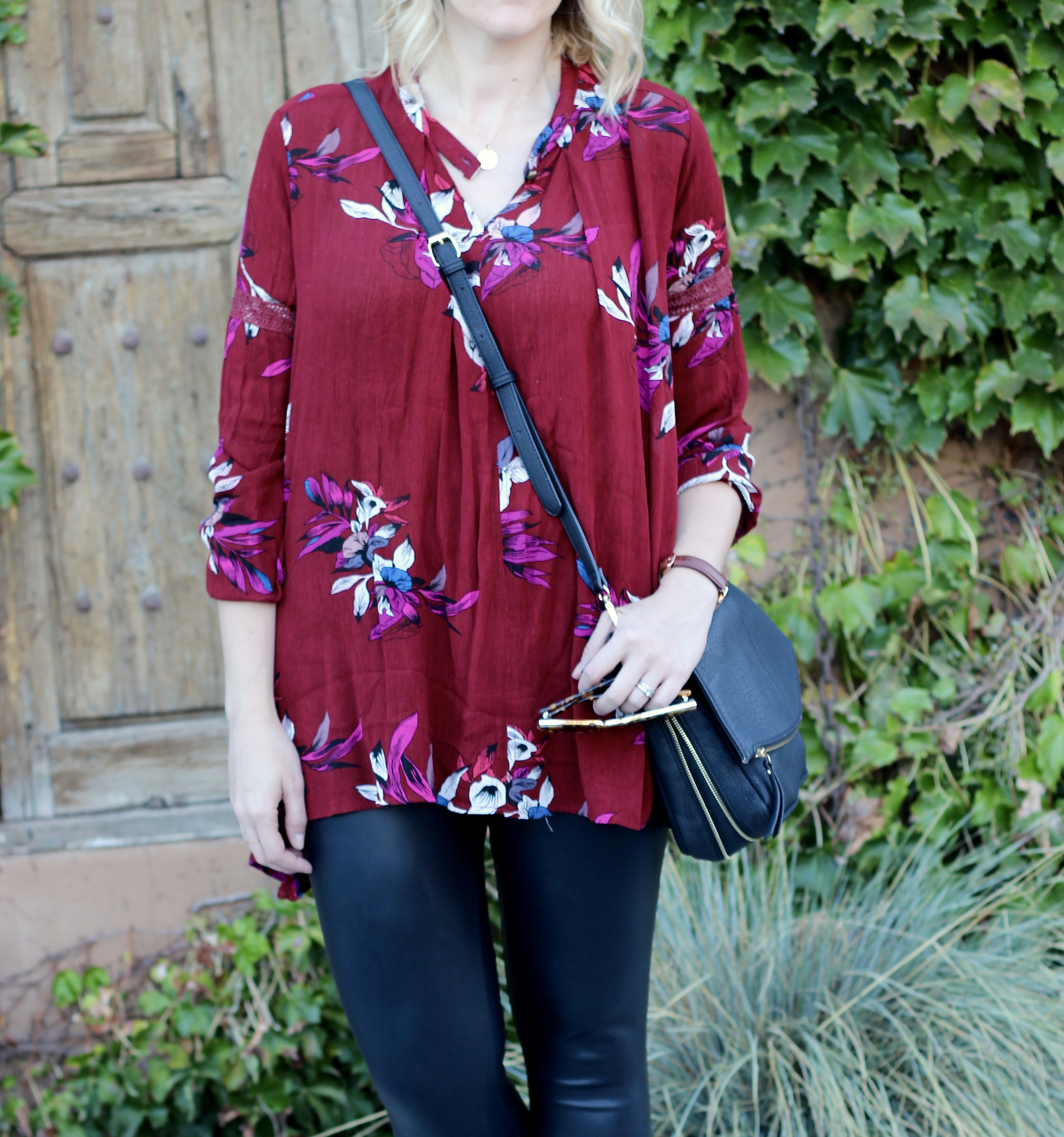 floral print tunic with faux leather leggings #floralprint #falloutfit