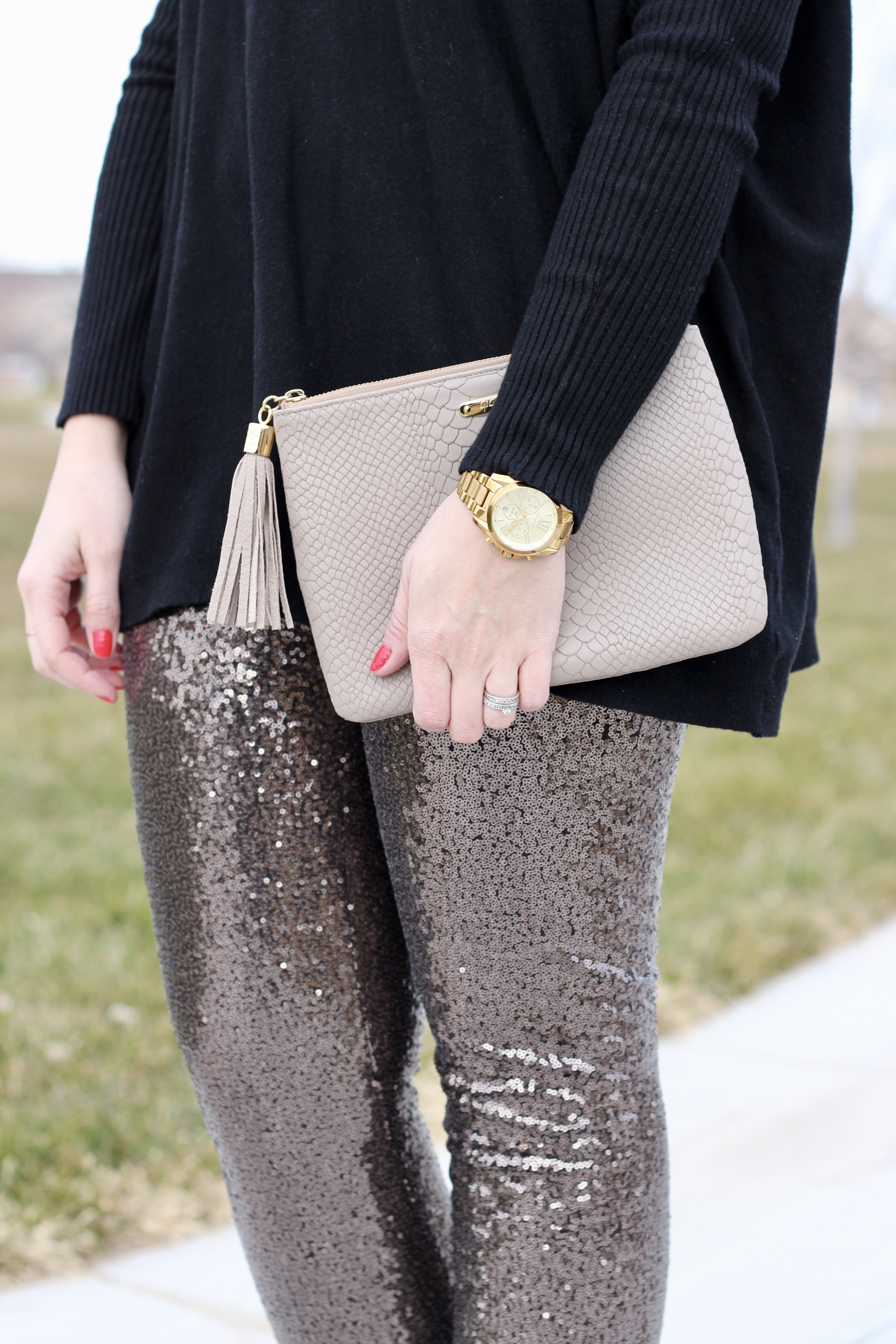 Sequin Pants & The Weekly Style Edit Link Up - Middle of Somewhere