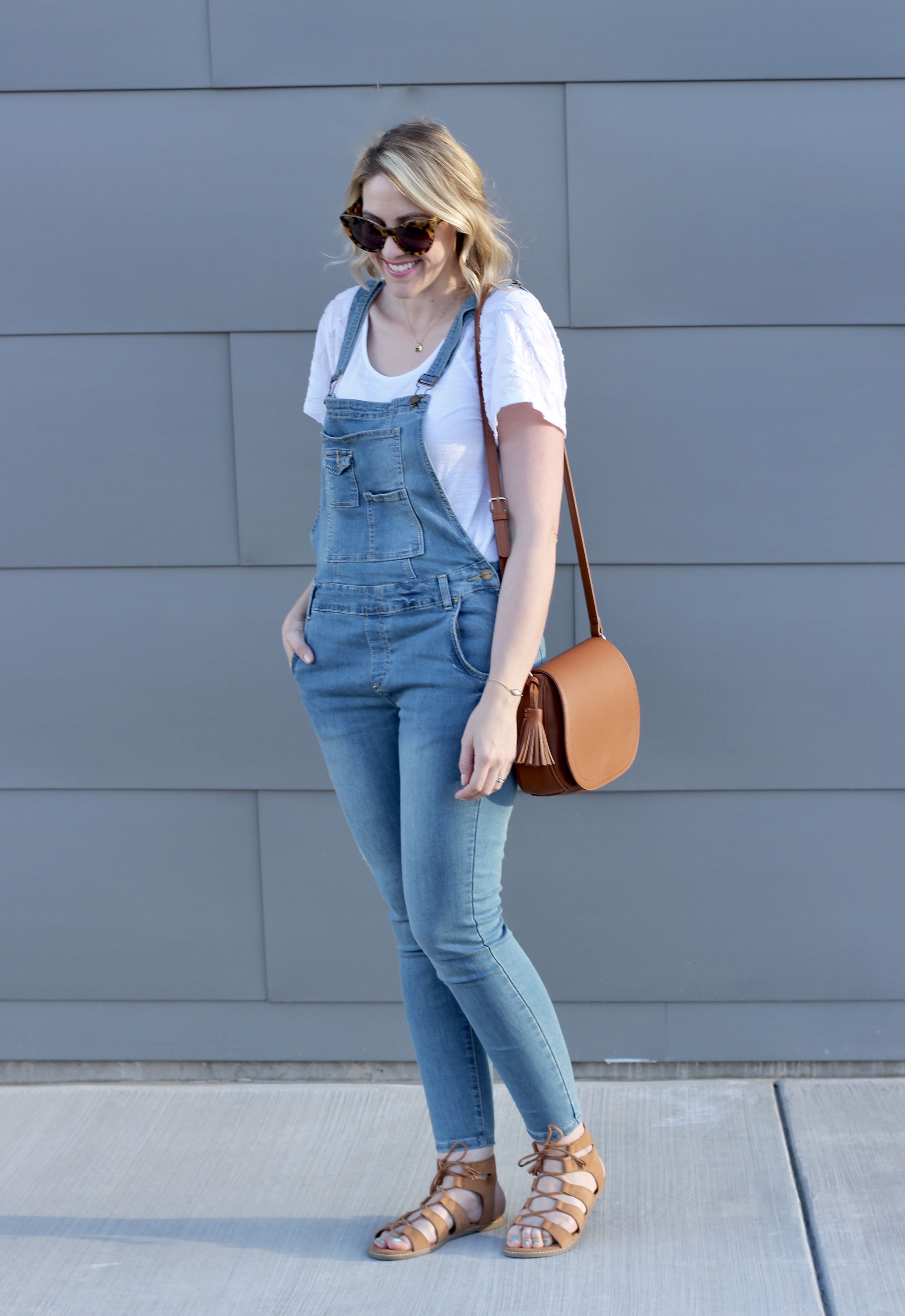 denim overalls outfit