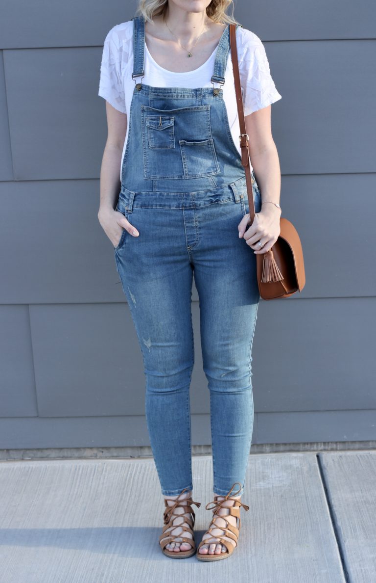 Denim Overalls & The Weekly Style Edit Link Up - Middle of Somewhere