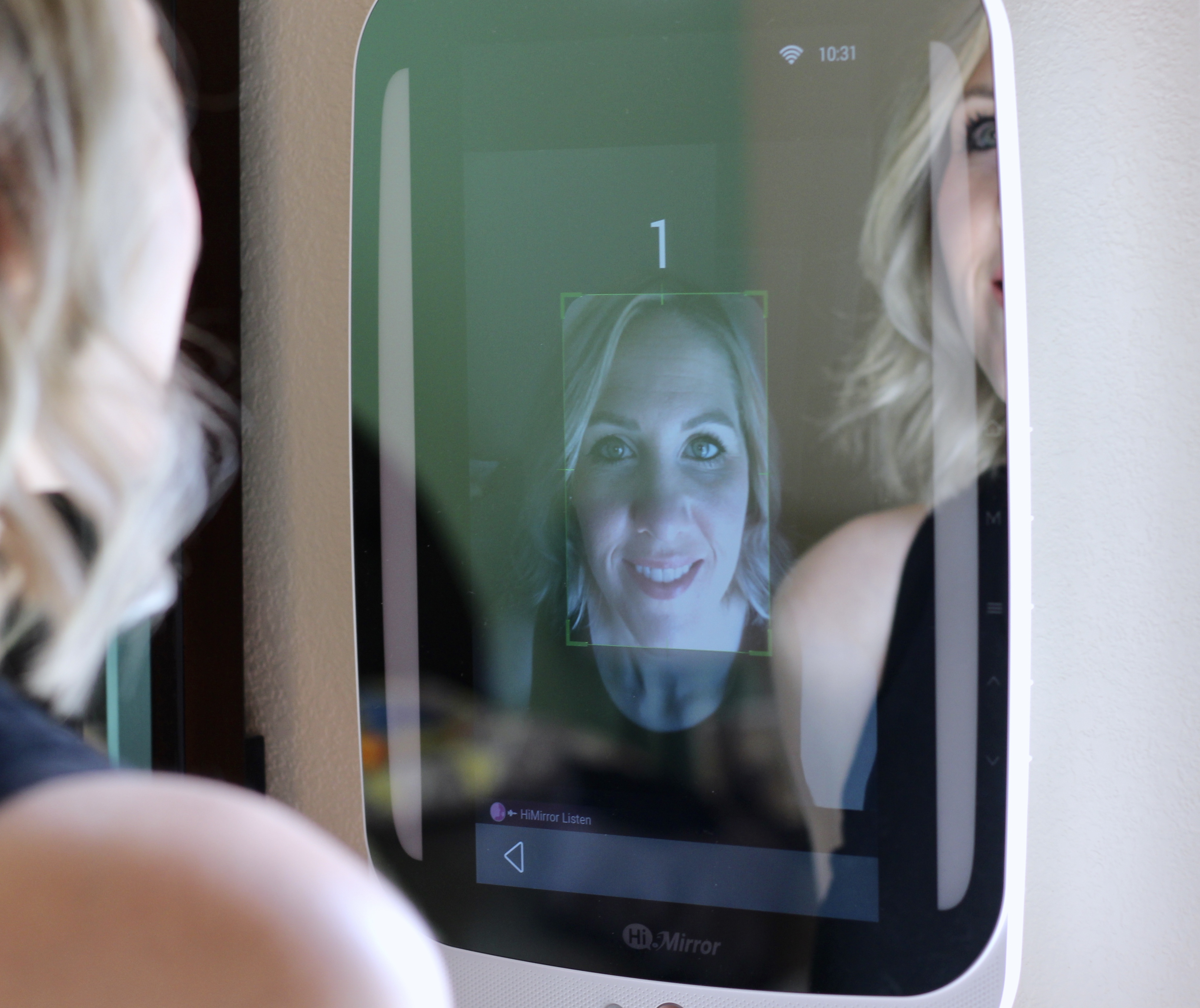 HiMirror Plus review