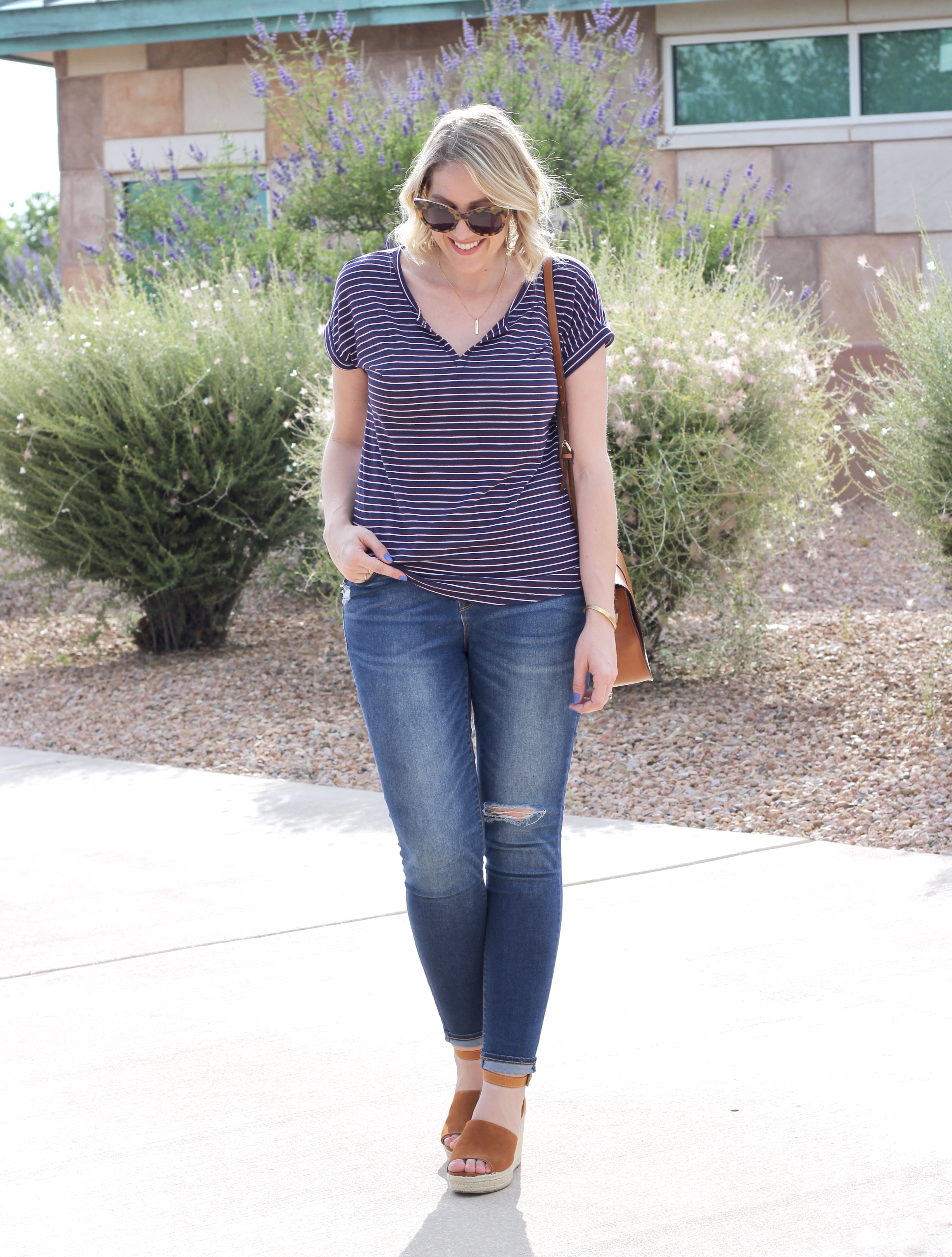 casual 4th of july jeans outfit