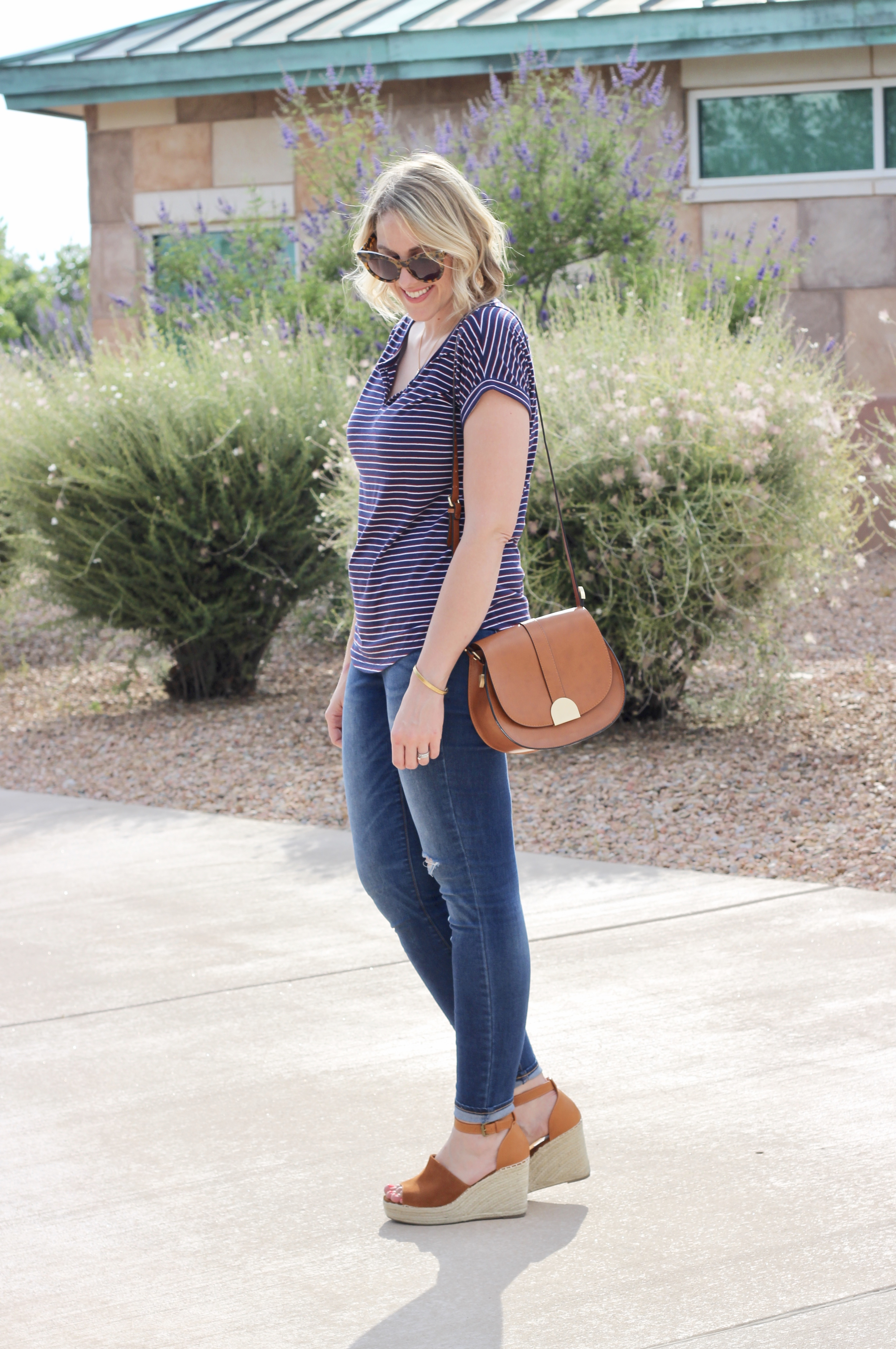 t-shirt and jeans outfit