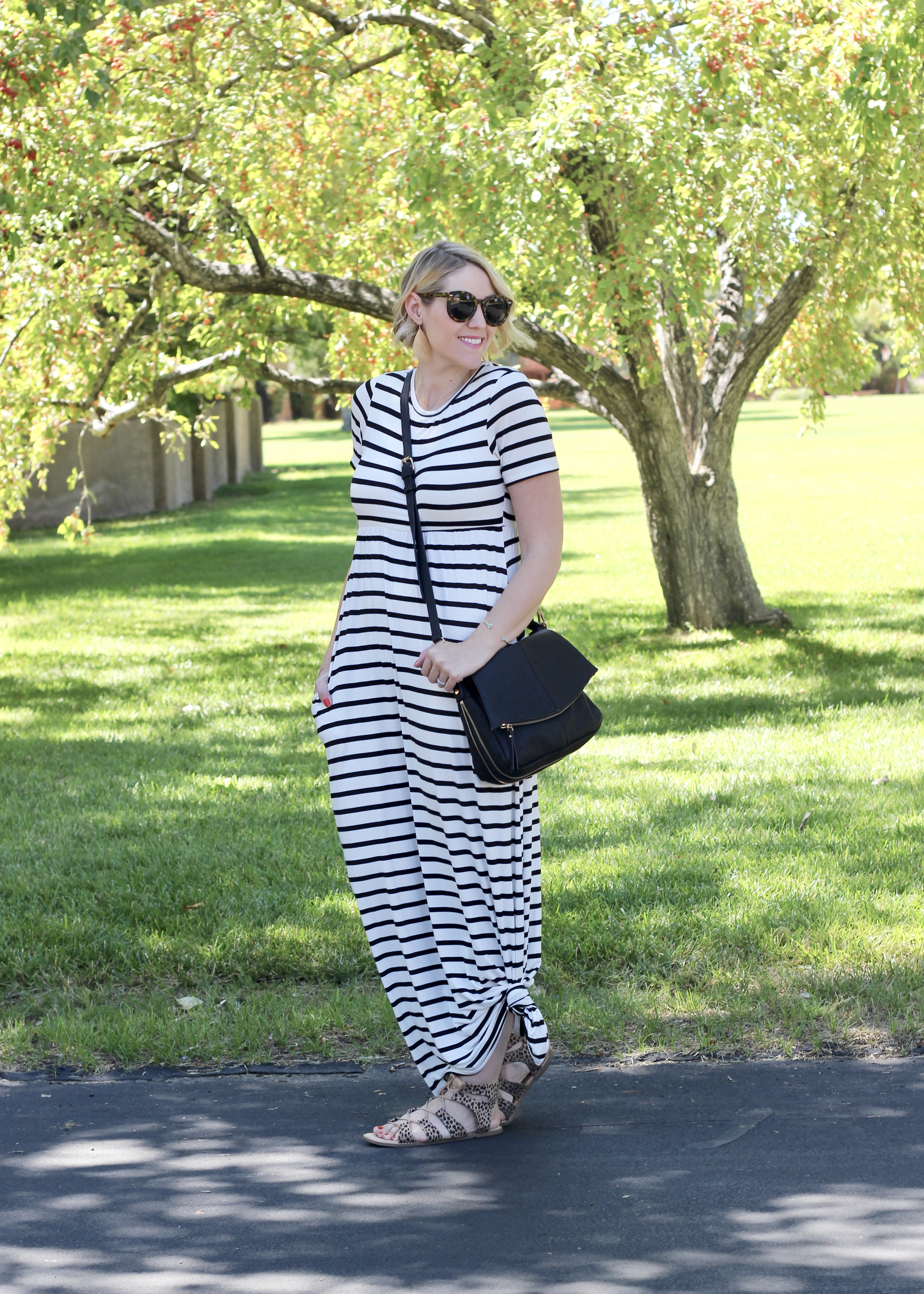 striped maxi dress outfit