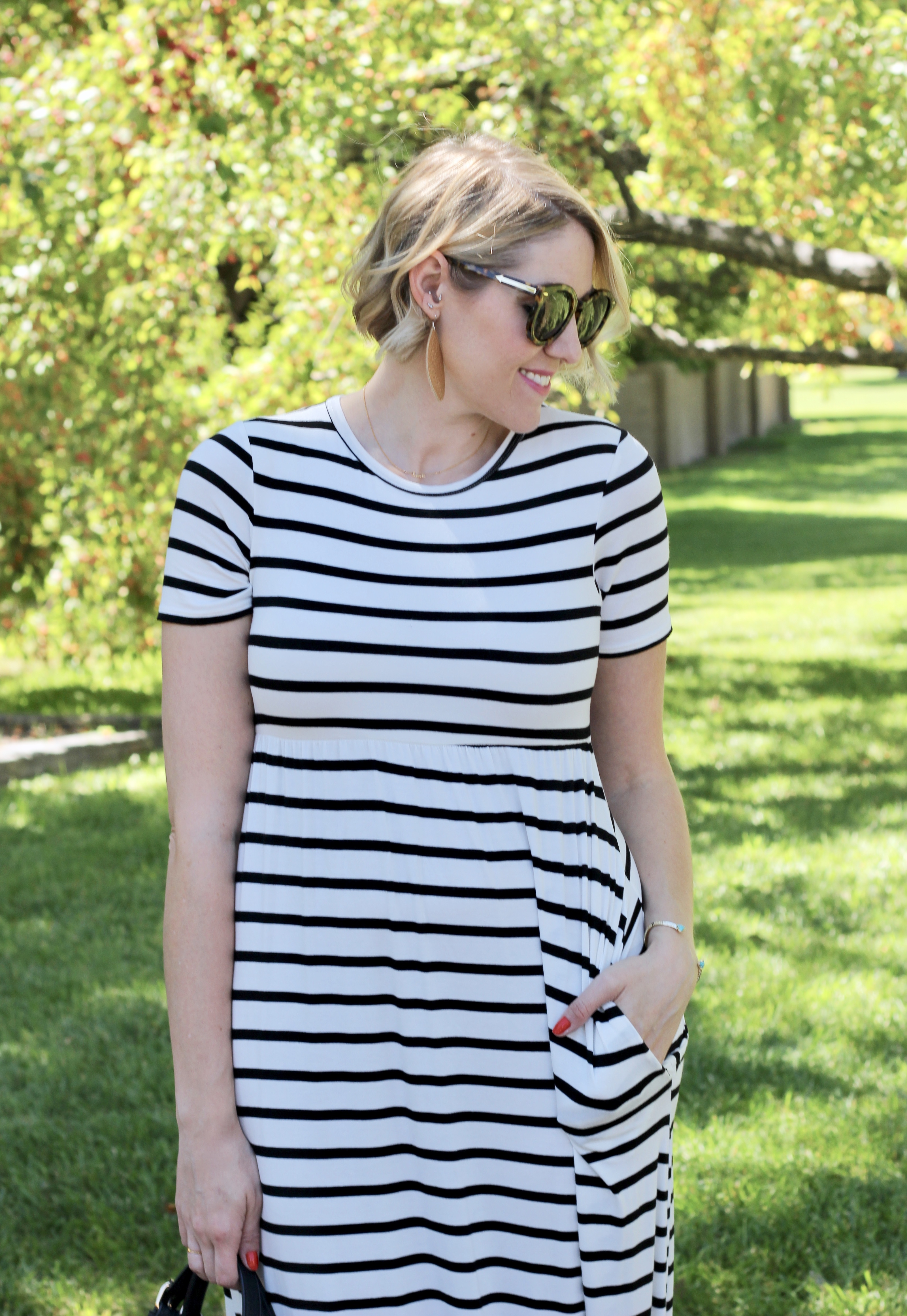 styling a striped maxi dress