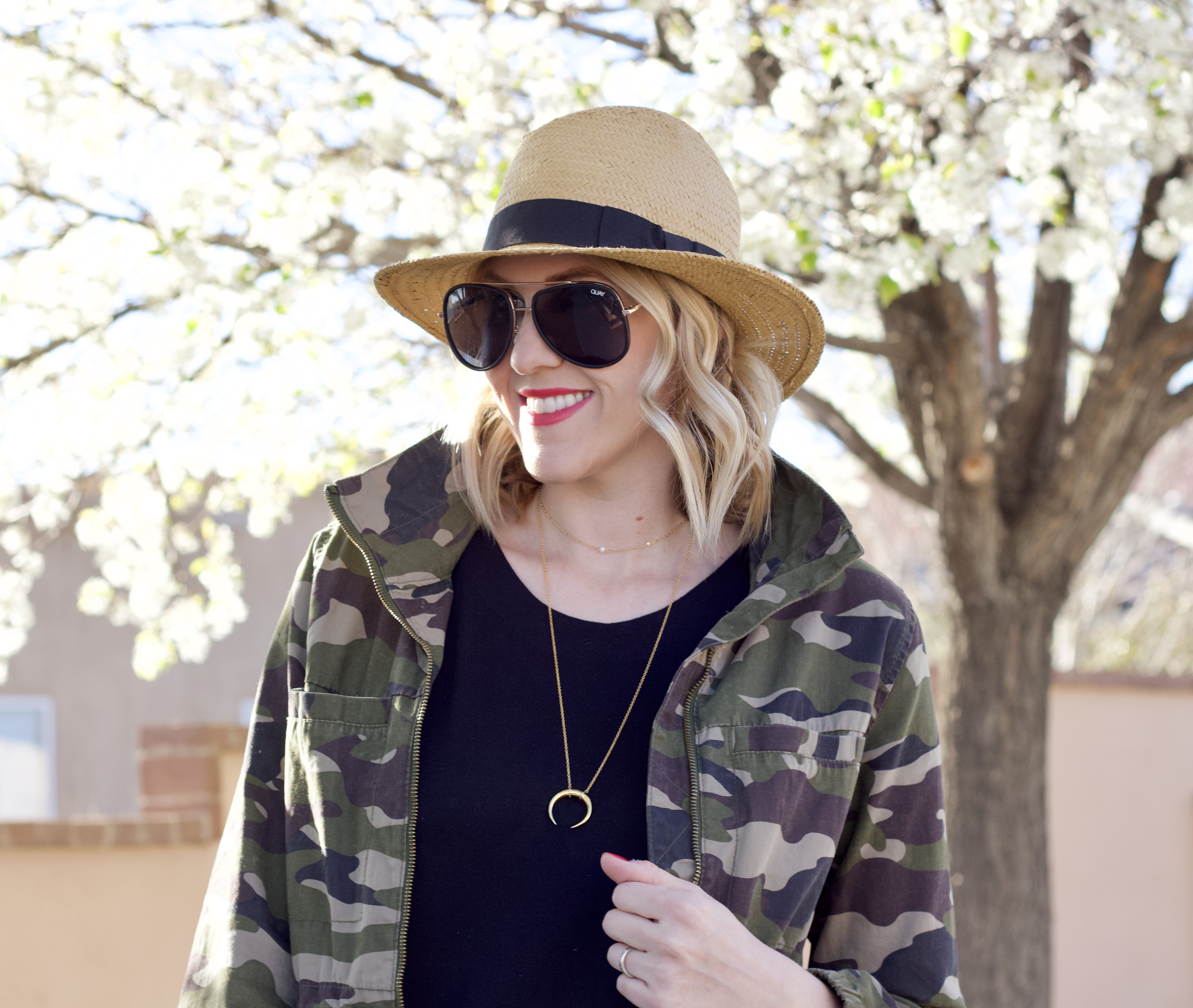 how to style a black jumpsuit camo jacket #jumpsuit #casualoutfit #momstyle