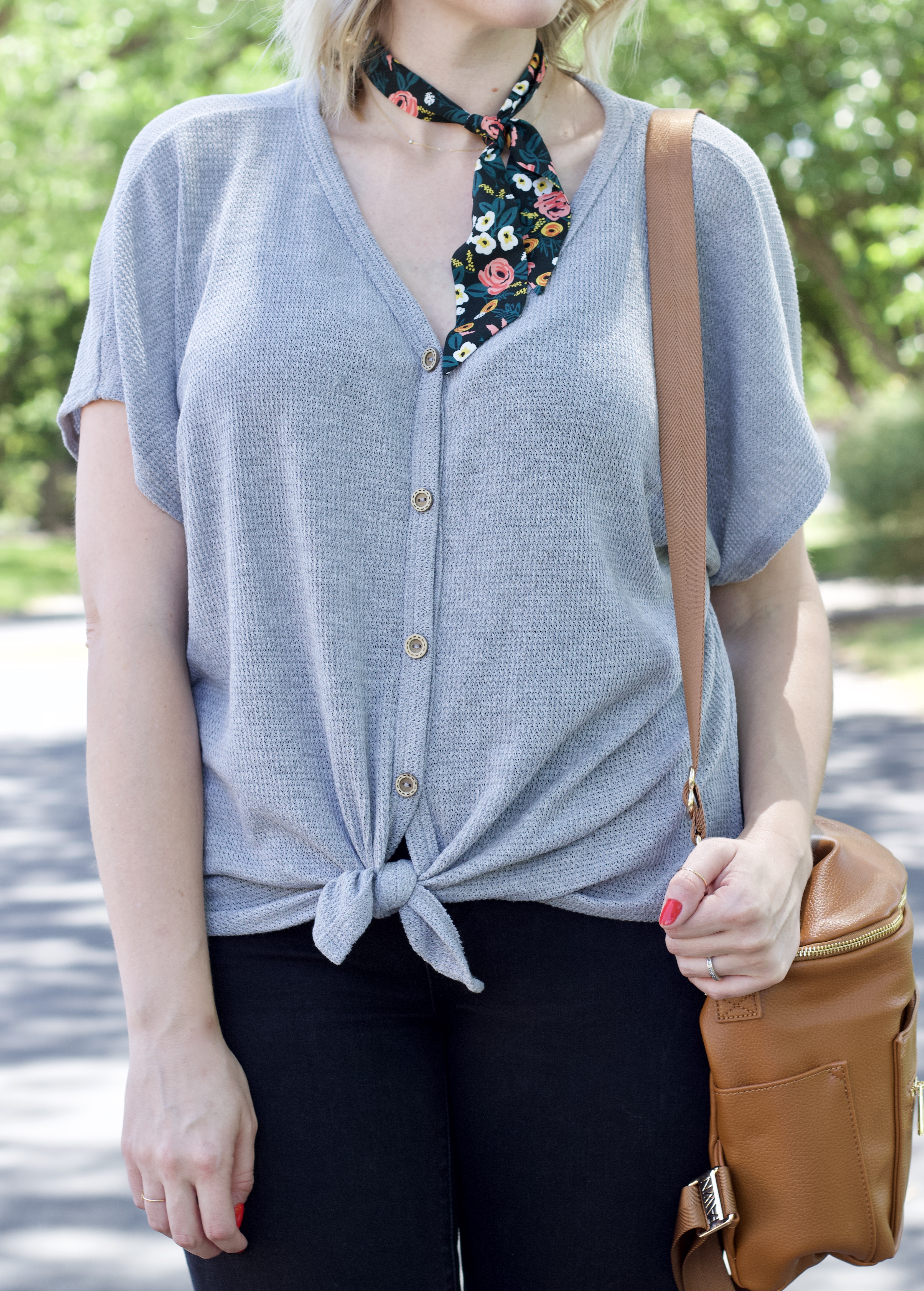 tie front top and neck scarf outfit #neckscarf #tiefronttop #summerstyle #casualstyle