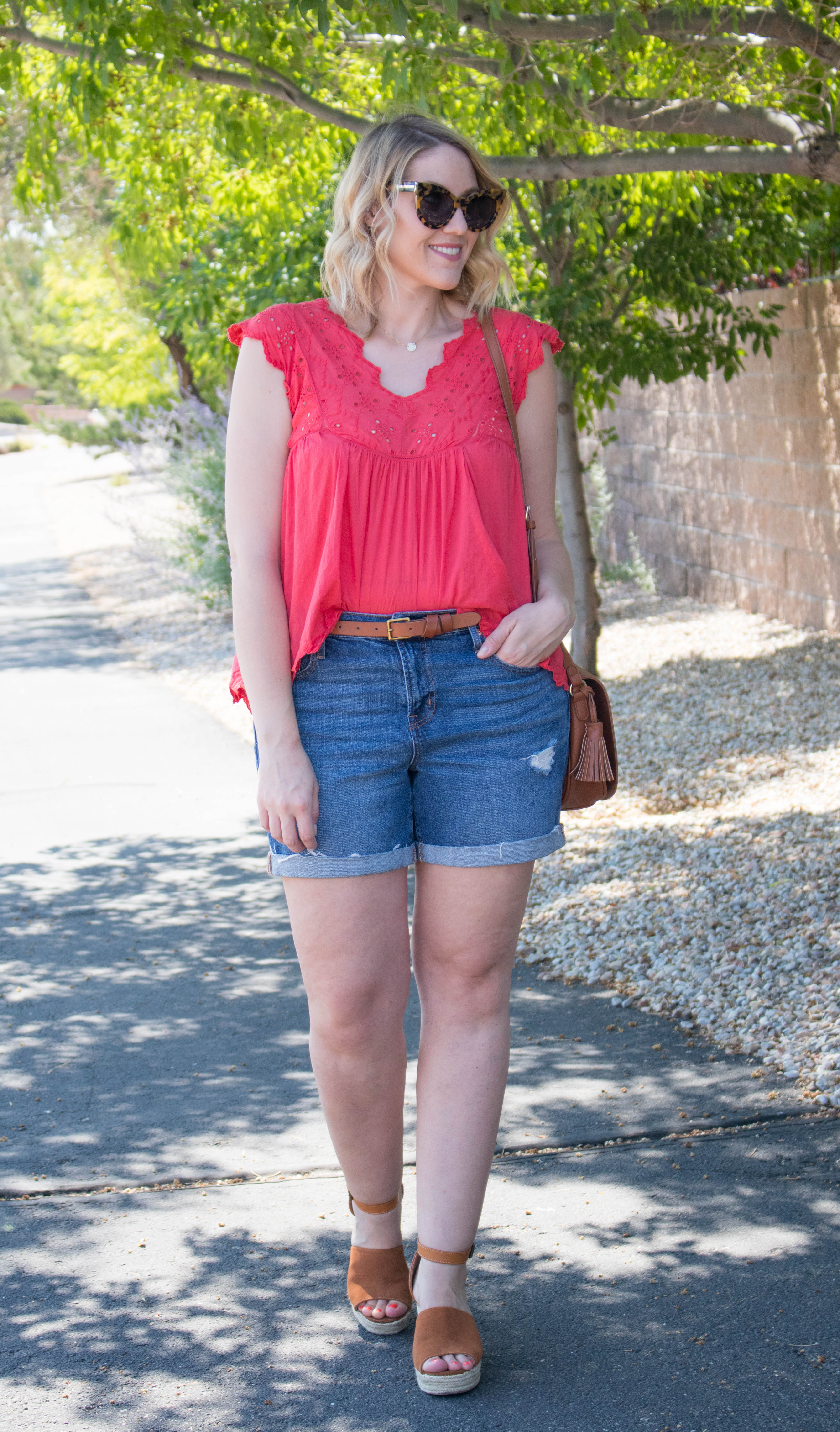 best shorts for tall and curvy women #tallfashion #shorts #summerfashion