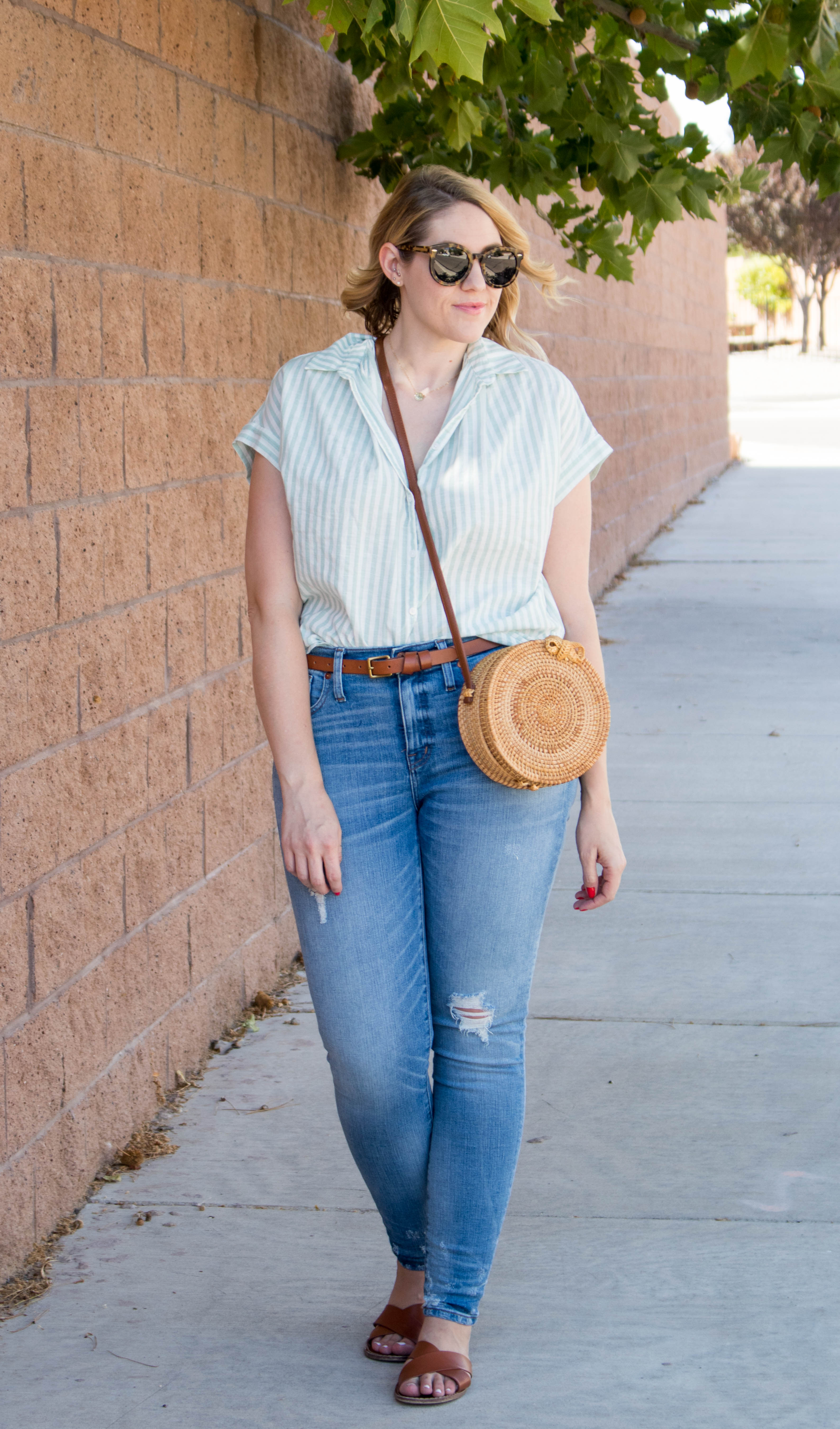 madewell summer outfit skinny jeans #madewell #skinnyjeans #jeansoutfit #summerstyle