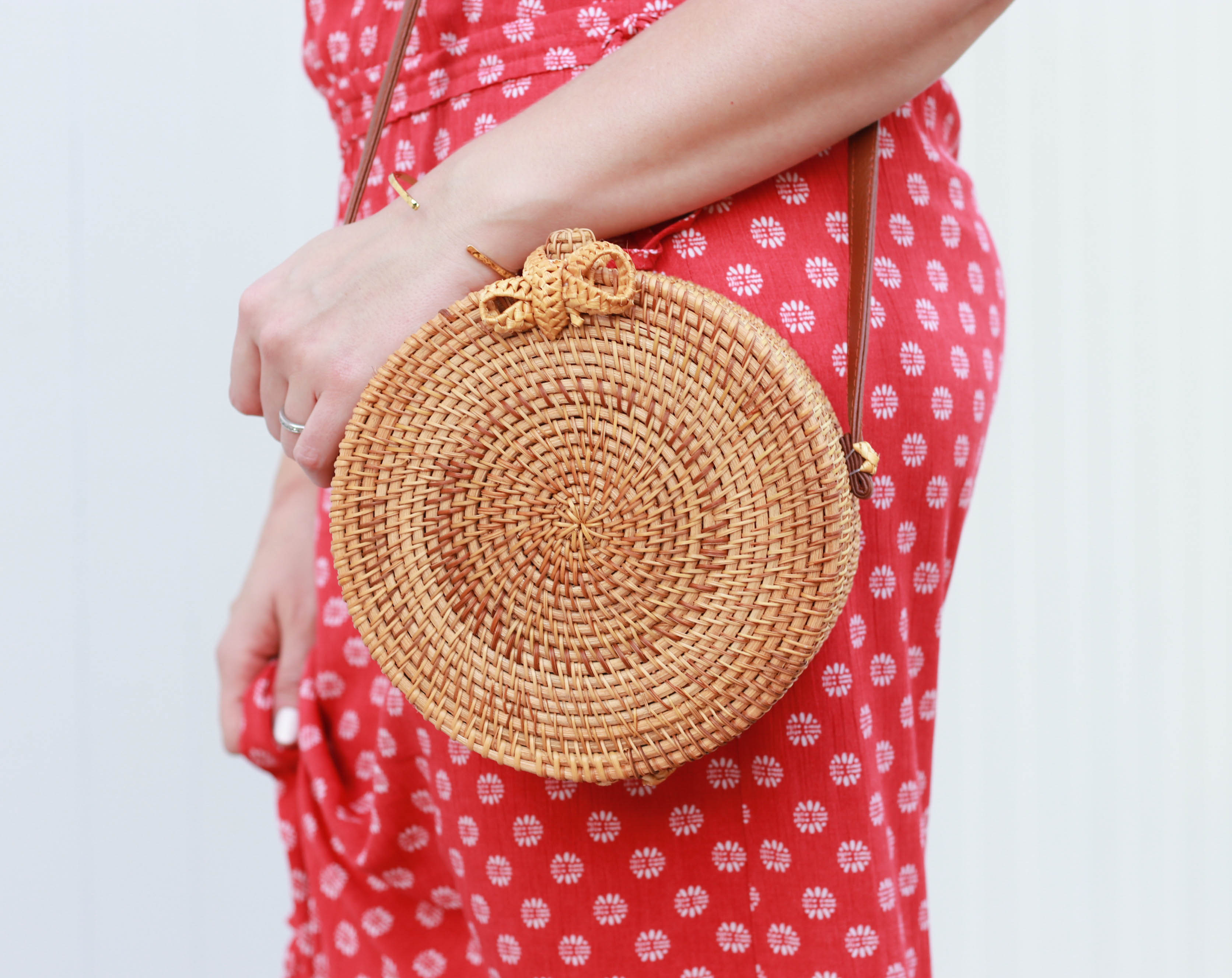 circle rattan bag #rattanbag #statementbag #outfitdetails