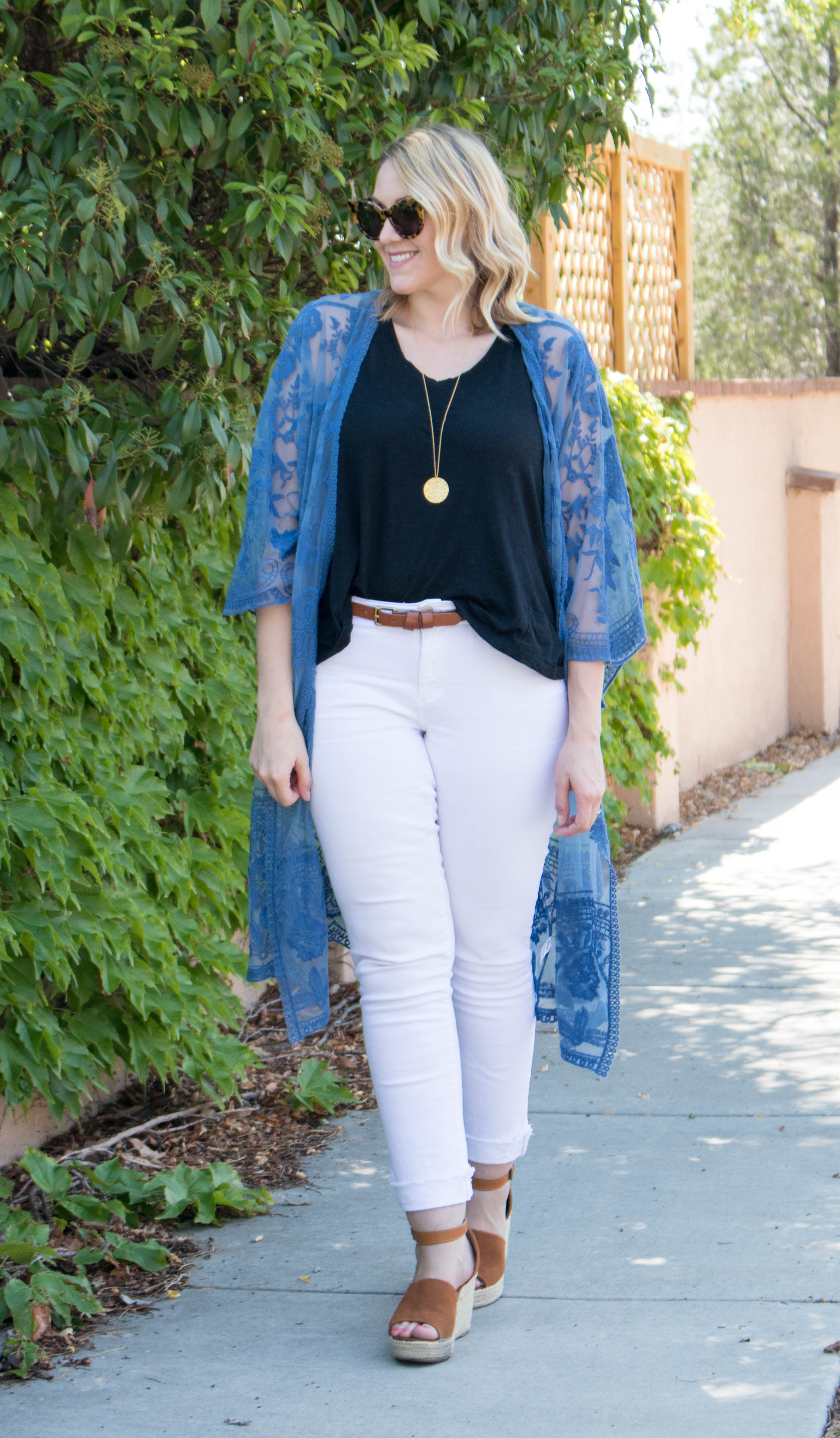 lace kimono pink blush #kimono #pinkblush #summerstyle #whitejeans