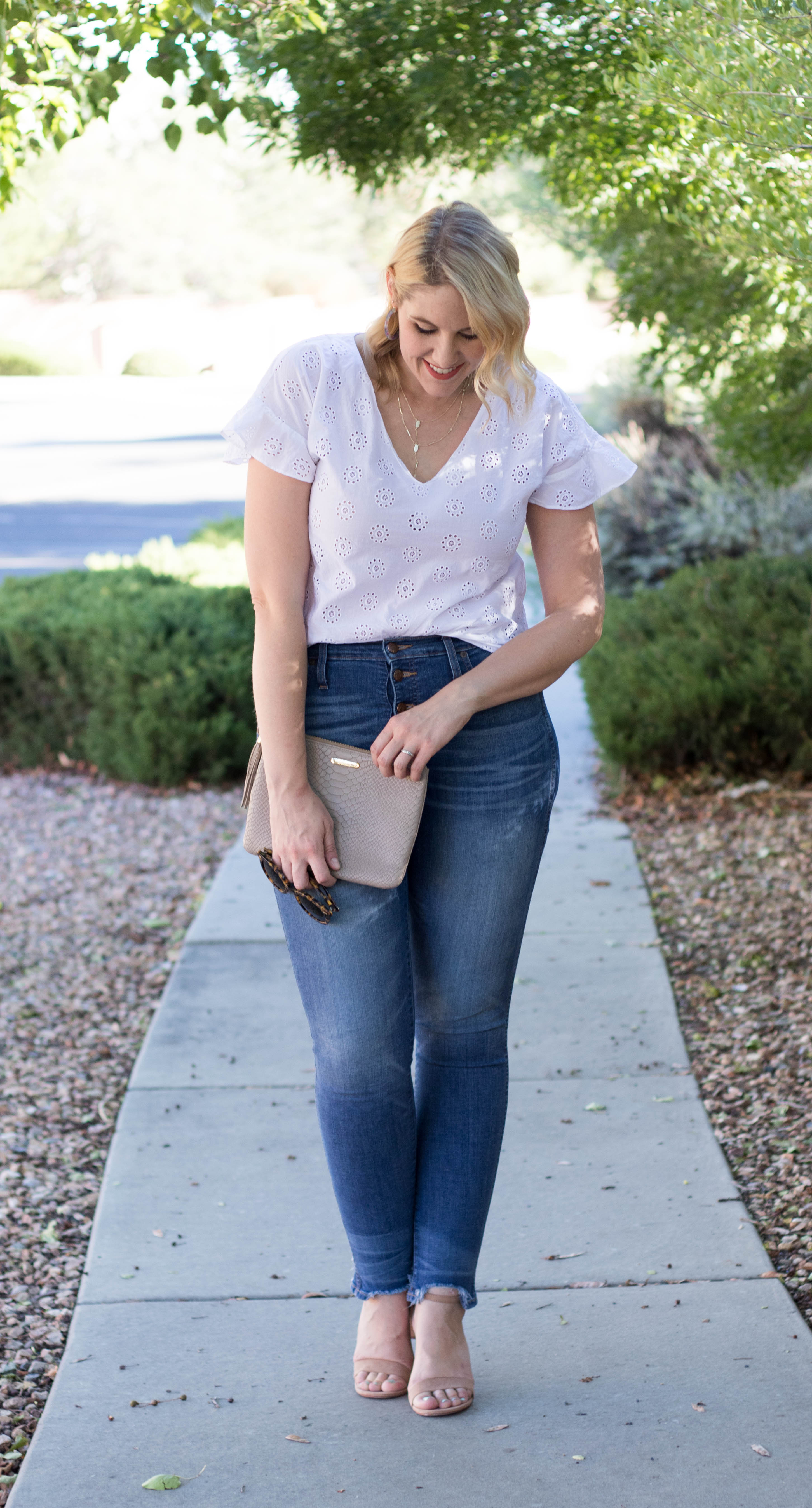 madewell top and jeans outfit #madewell #madewelljeans #curvyfashion