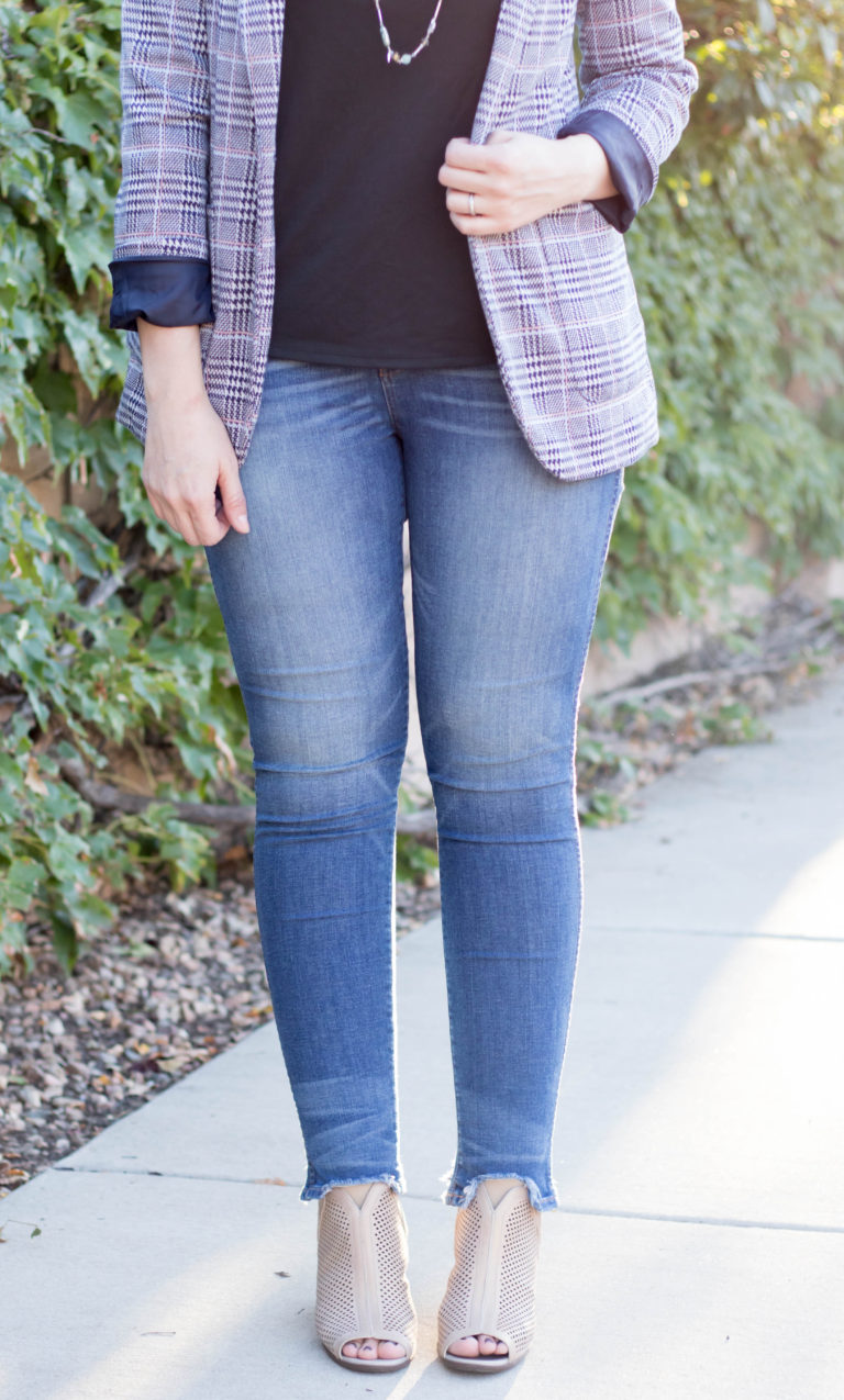 Plaid Blazer: The Weekly Style Edit - Middle of Somewhere