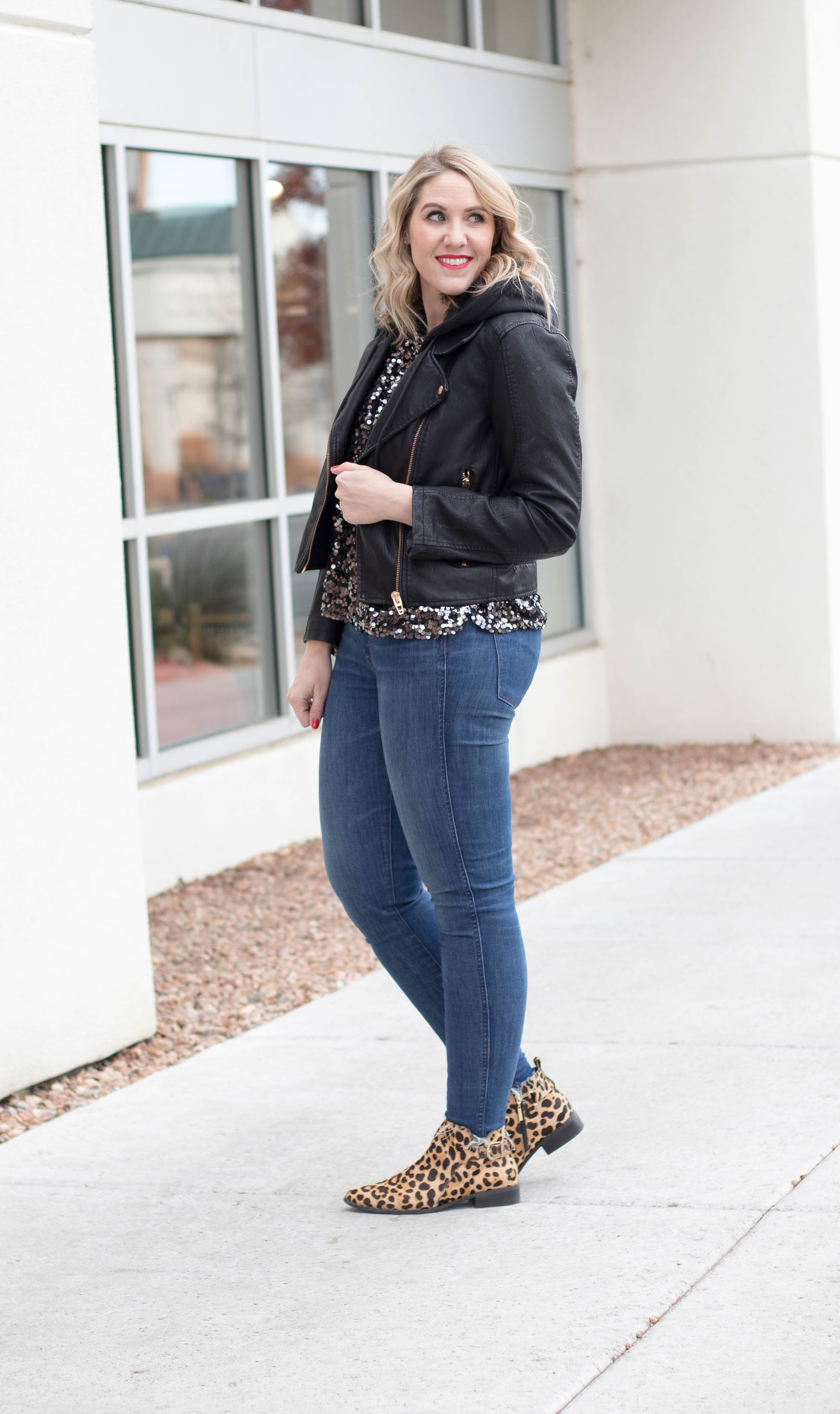 Outfit with leopard clearance boots