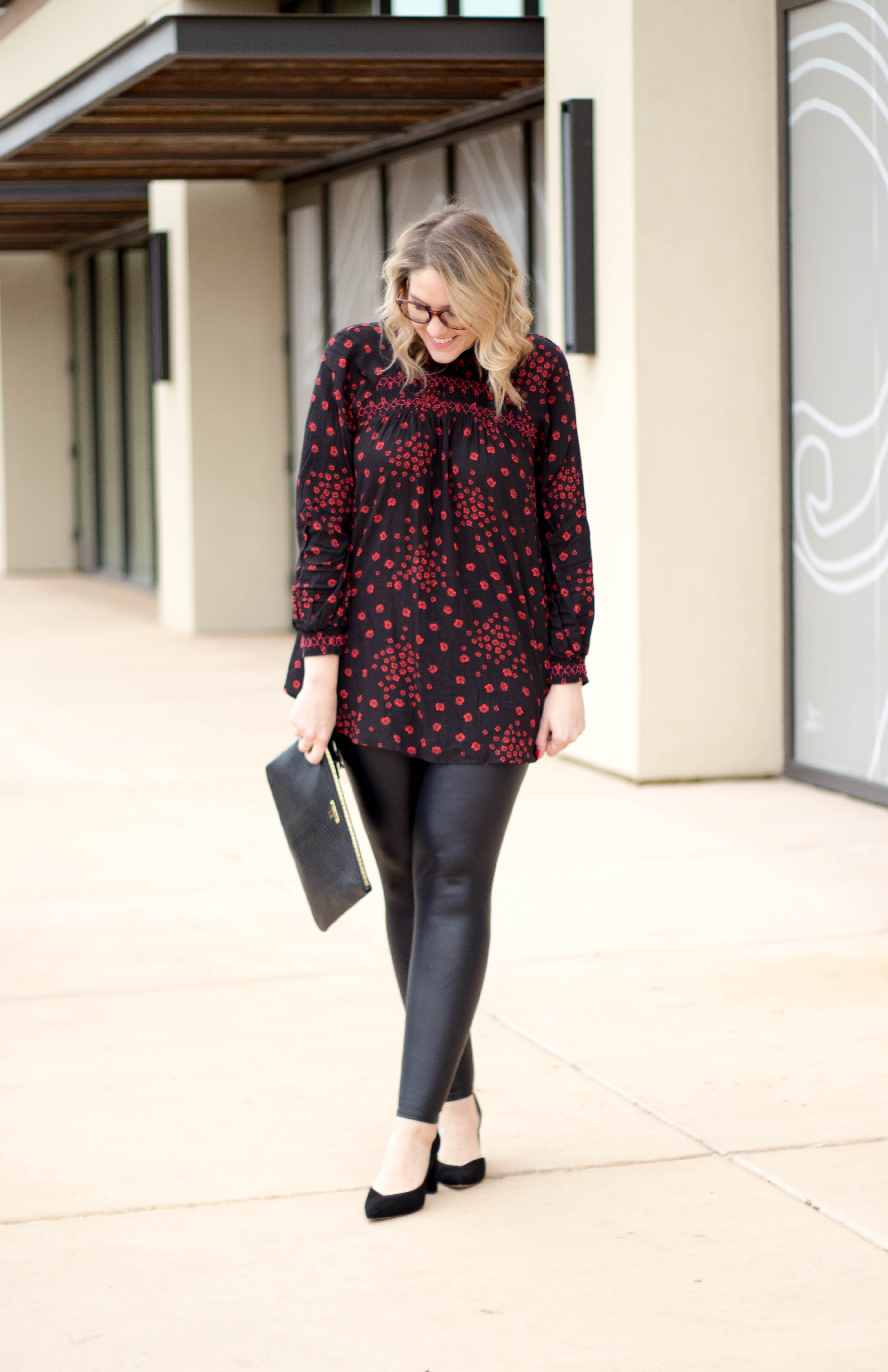 8 Ways to Wear Faux Leather Leggings