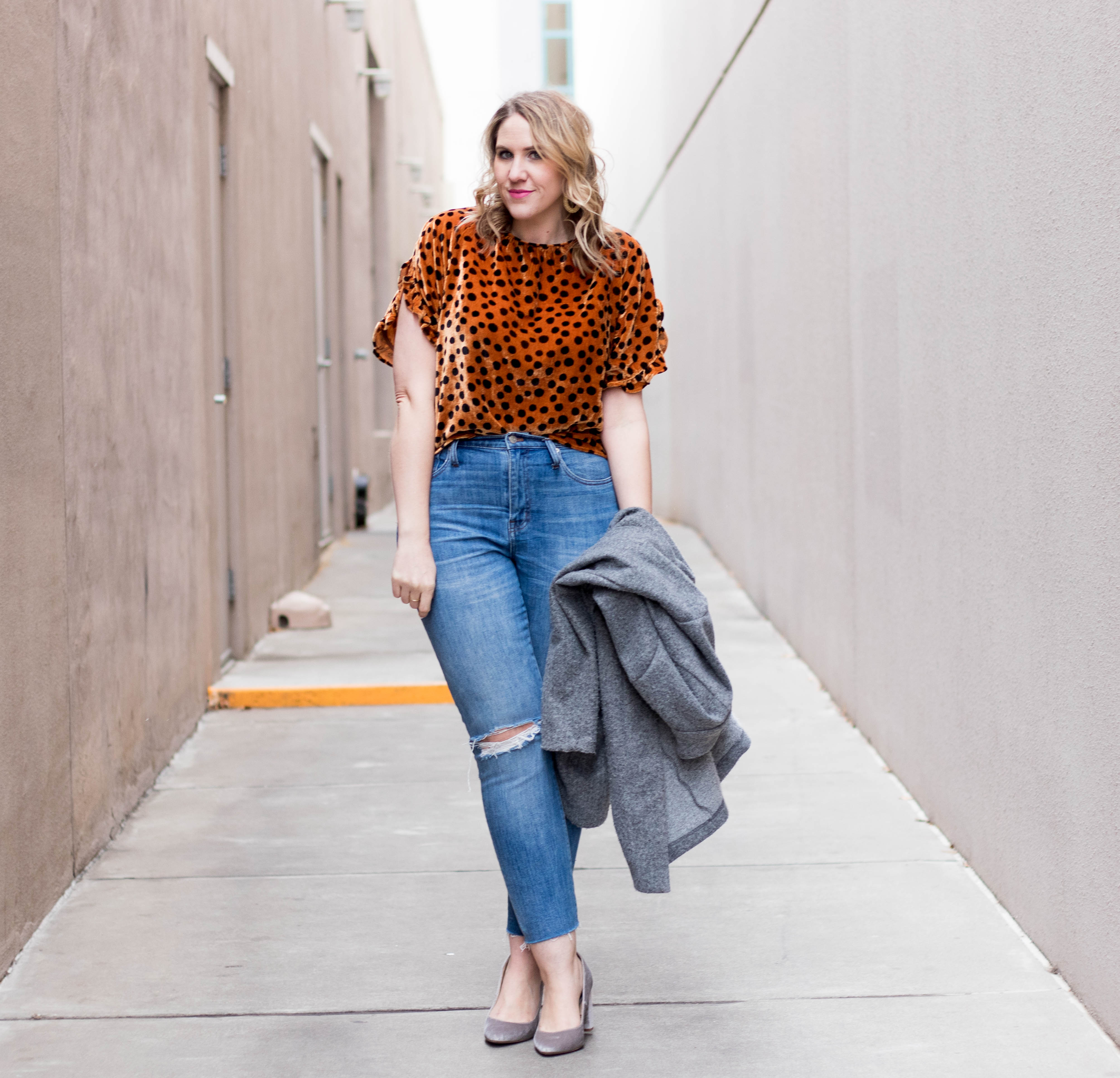 PRINTED VELVET TOP