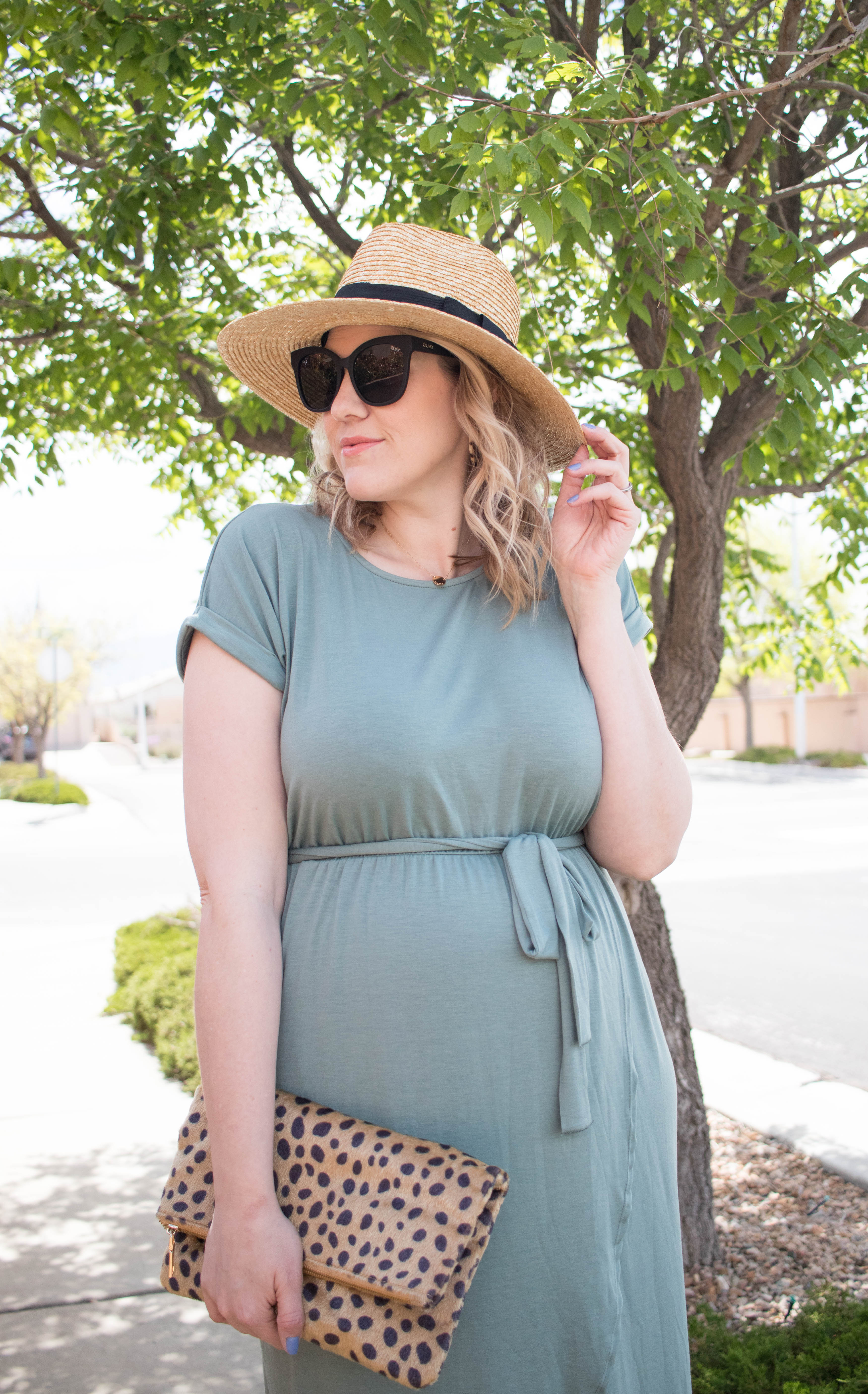 vici green wrap dress outfit #vicidolls #wrapdress #bumpstyle #maternityfashion