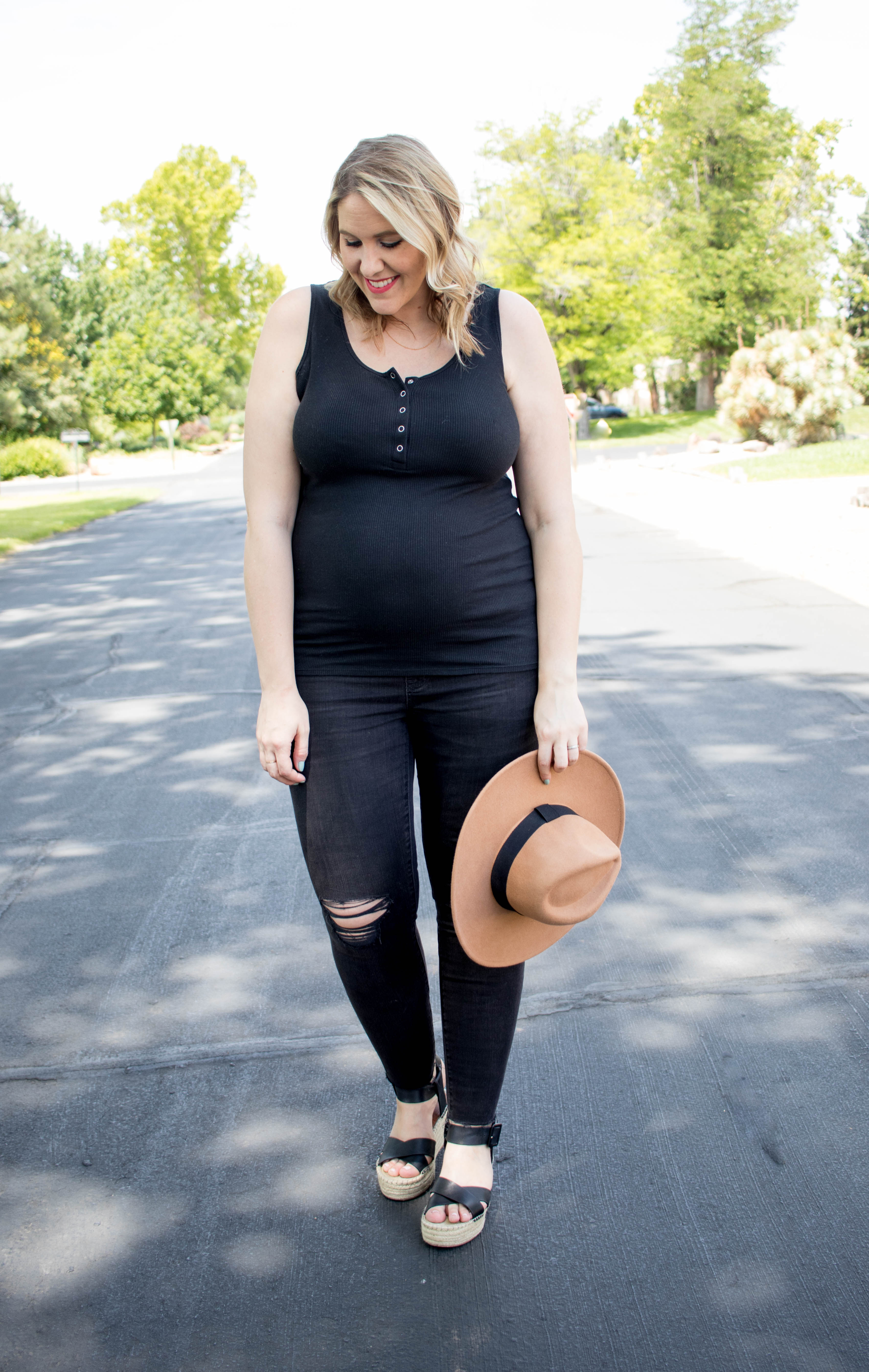 Black Distressed Maternity Jeans: The Weekly Style Edit - Middle of  Somewhere