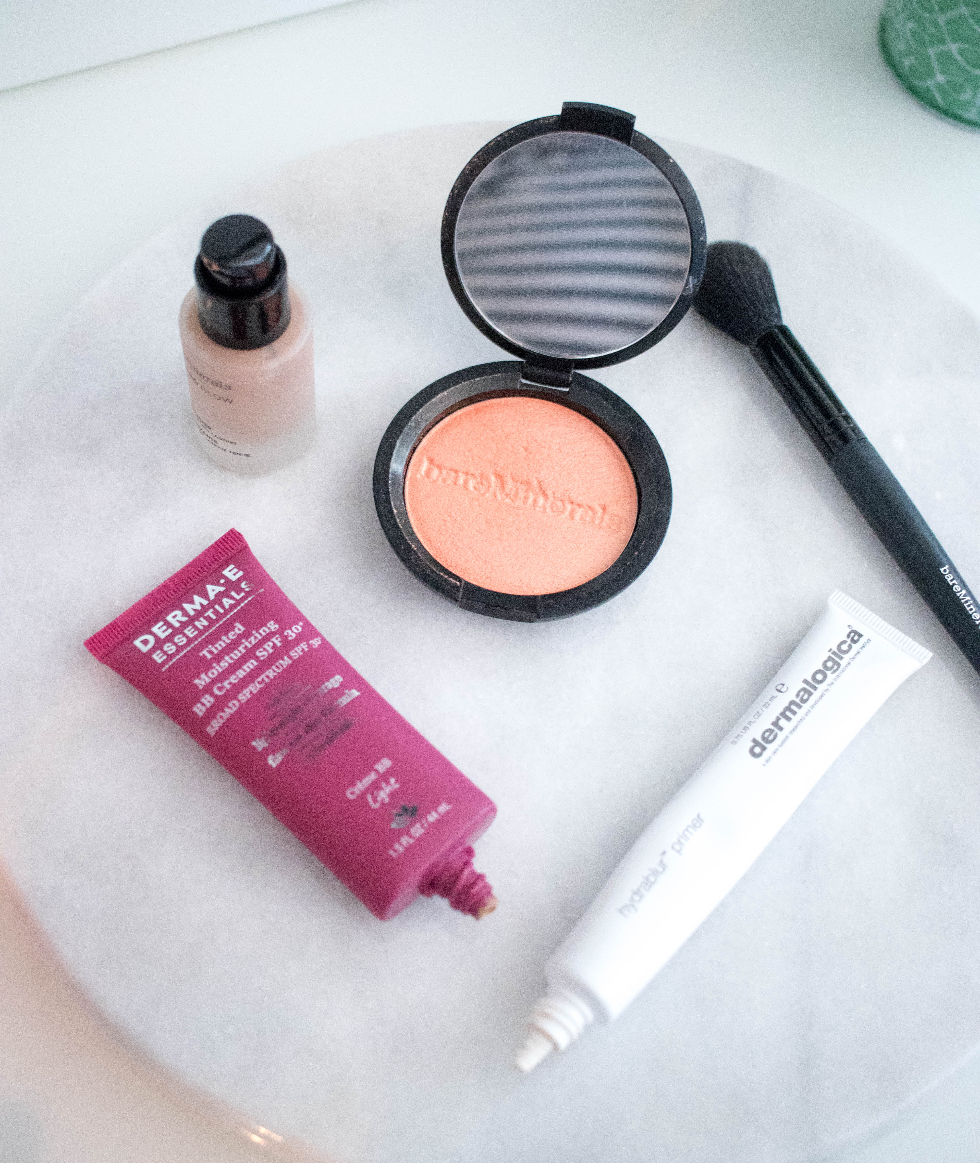 favorite summer makeup products clean beauty favorites #cleanbeauty #dermae #bareminerals