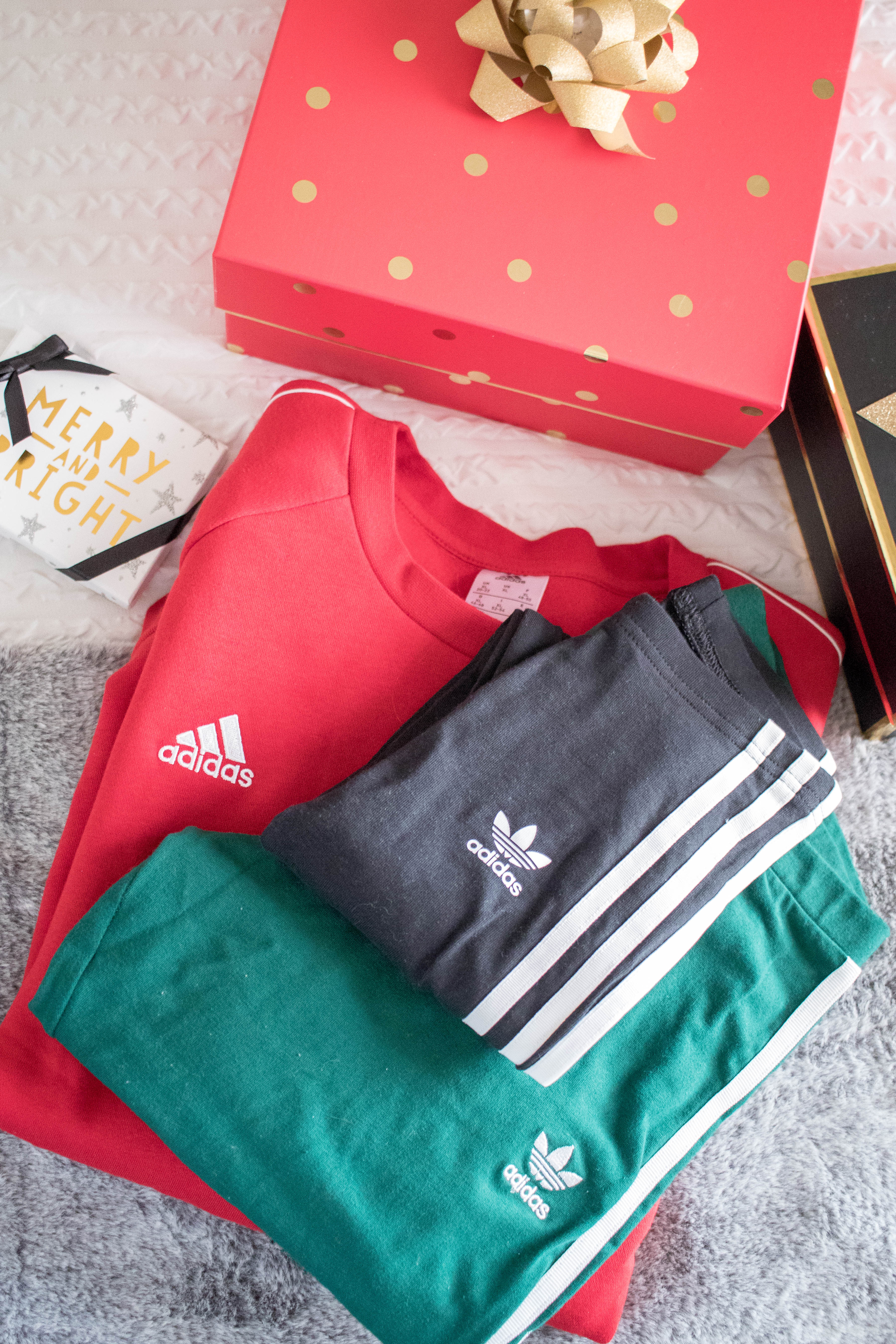 getting ready for the hoildays with adidas #holidaystyle #Adidas #christmas