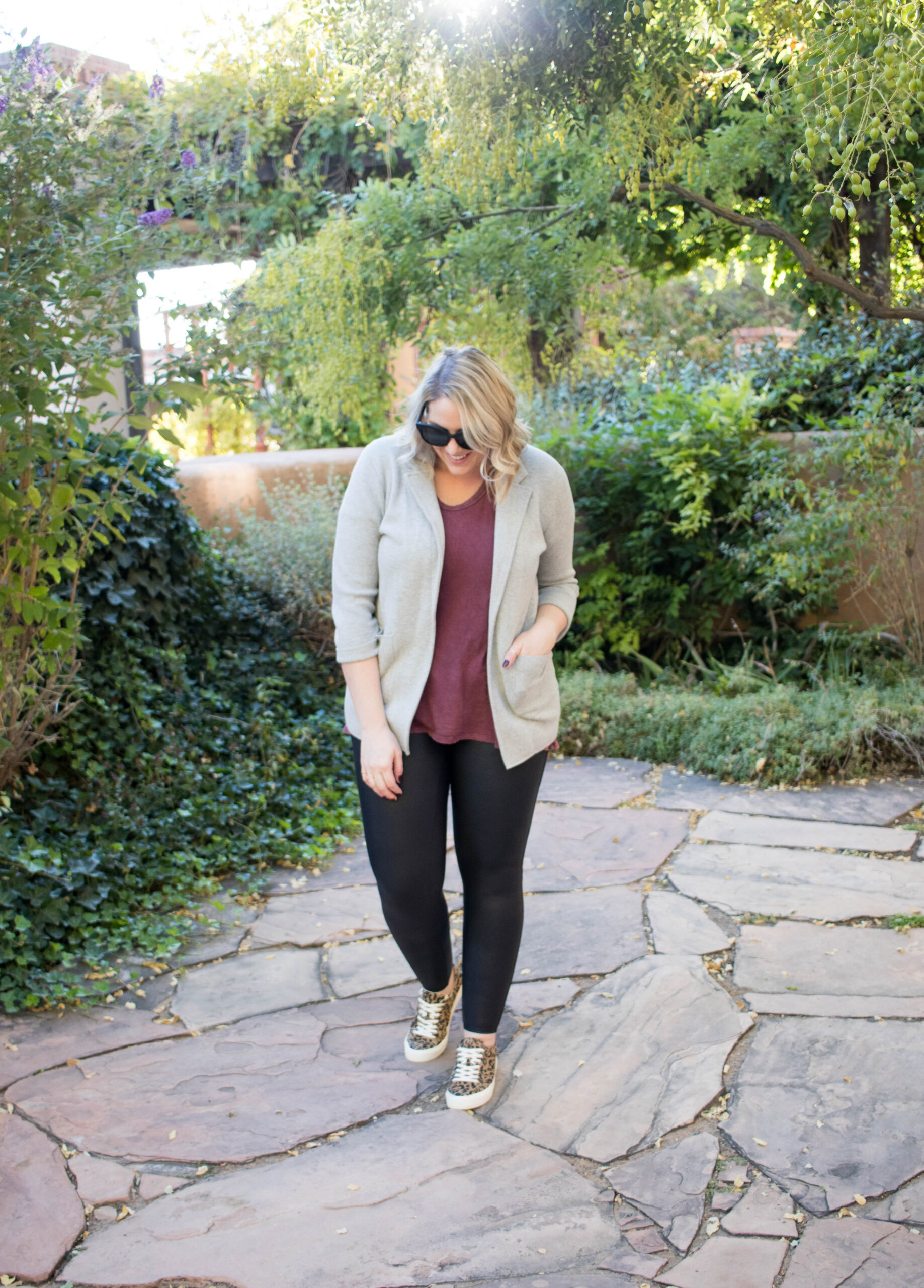 spanx faux leather leggings outfit for fall #spanx #fallfashion #leopardshoes